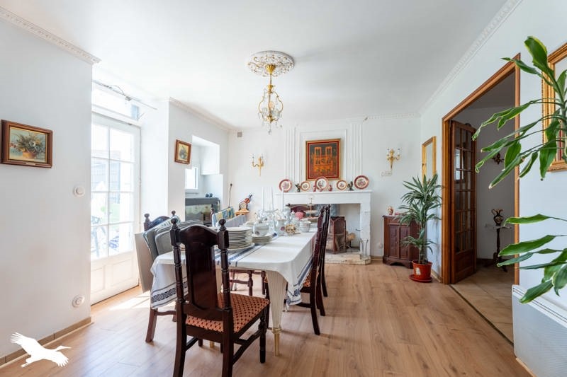 Vente Maison MIRAMBEAU - 5 pièces -155 m² - (17150)