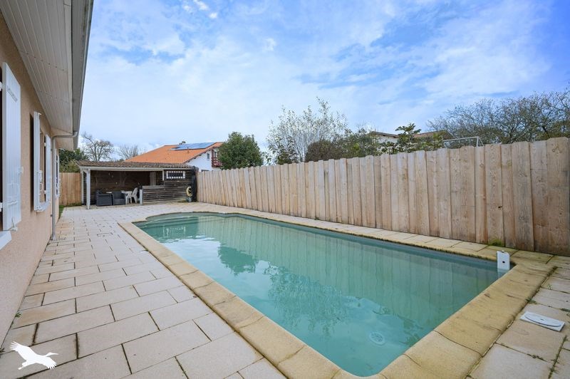 Vente Maison MIOS - 5 pièces -122 m² - (33380)