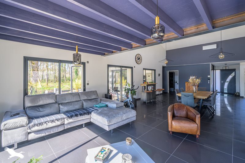 Vente Maison MIOS - 6 pièces -212 m² - (33380)