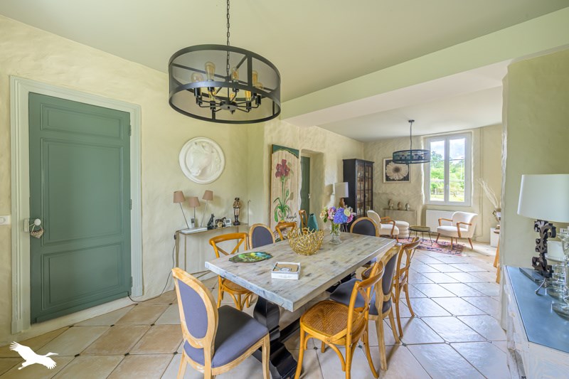 Vente Maison MIOS - 6 pièces -210 m² - (33380)