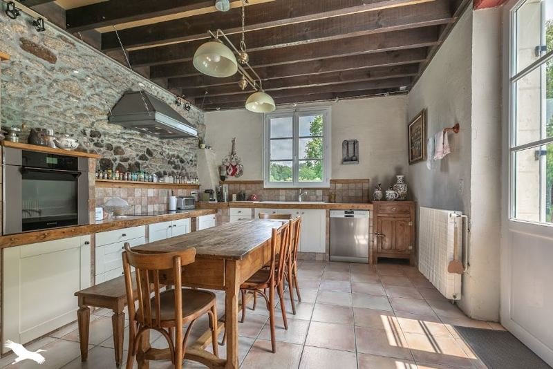 Vente Maison MIOS - 11 pièces -230 m² - (33380)