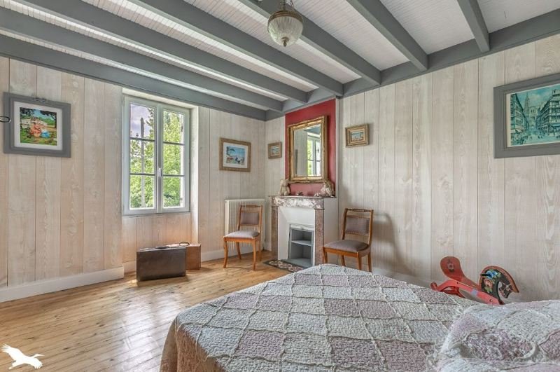 Vente Maison MIOS - 11 pièces -230 m² - (33380)