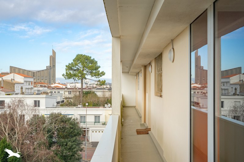 Vente Appartement ROYAN - 2 pièces -65 m² - (17200)