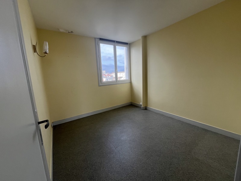 Vente Appartement ROYAN - 2 pièces -65 m² - (17200)