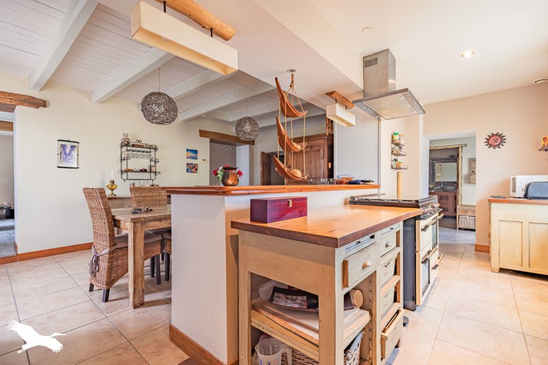 Vente Maison TONNAY CHARENTE - 4 pièces -113 m² - (17430)