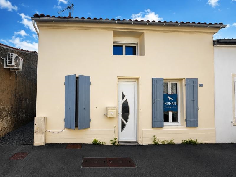 Vente Maison TONNAY CHARENTE - 3 pièces -74 m² - (17430)