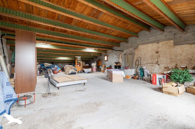Vente Maison LUSSANT - 12 pièces -290 m² - (17430)