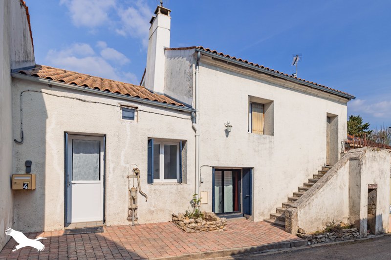 Vente Maison ST COUTANT LE GRAND - 4 pièces -115 m² - (17430)