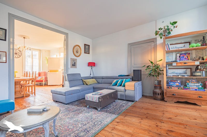Vente Maison TONNAY CHARENTE - 7 pièces -204 m² - (17430)