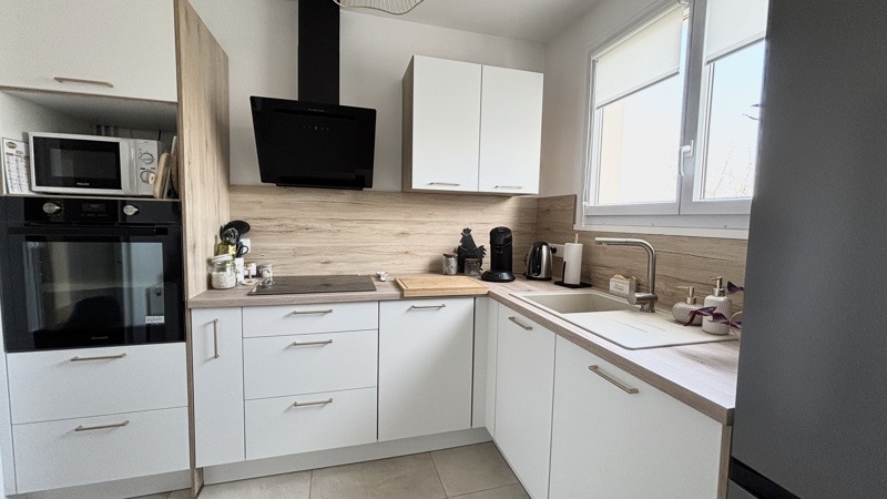 Vente Appartement TONNAY CHARENTE - 3 pièces -68 m² - (17430)
