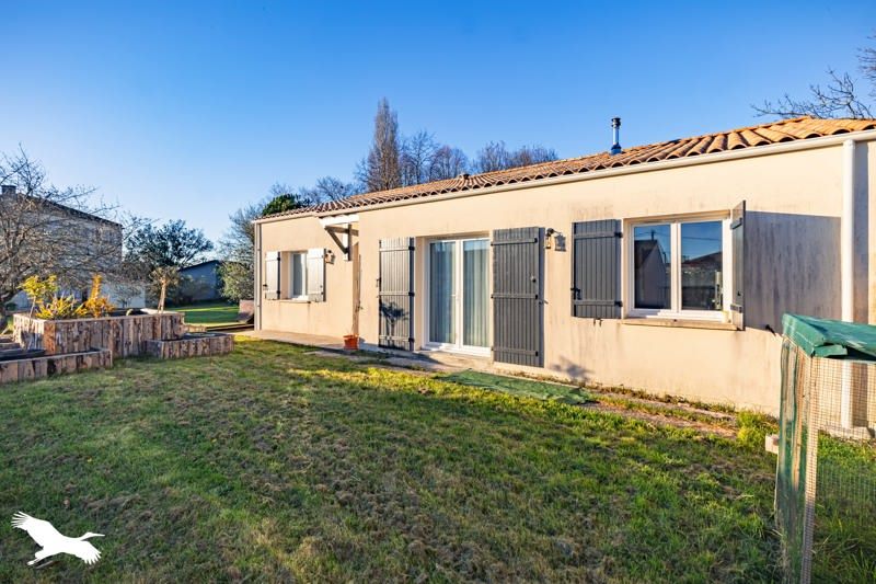 Vente Maison TONNAY CHARENTE - 5 pièces -96 m² - (17430)