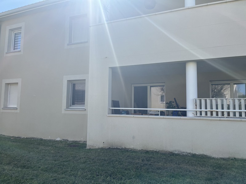Vente Appartement TONNAY CHARENTE - 2 pièces -33 m² - (17430)