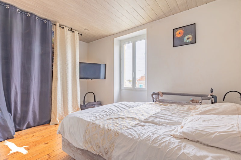 Vente Maison TONNAY CHARENTE - 3 pièces -85 m² - (17430)