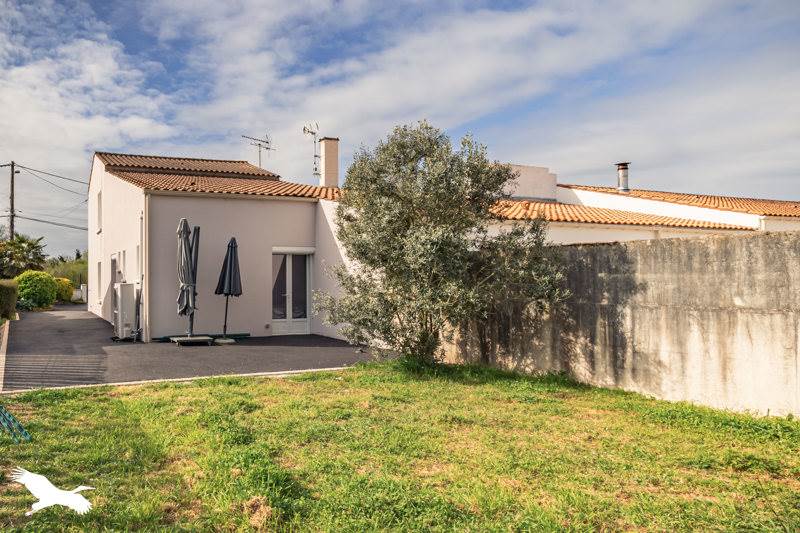 Vente Maison TONNAY CHARENTE - 5 pièces -125 m² - (17430)