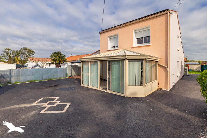 Vente Maison TONNAY CHARENTE - 5 pièces -125 m² - (17430)