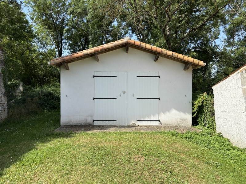 Vente Maison BORDS - 5 pièces -111 m² - (17430)