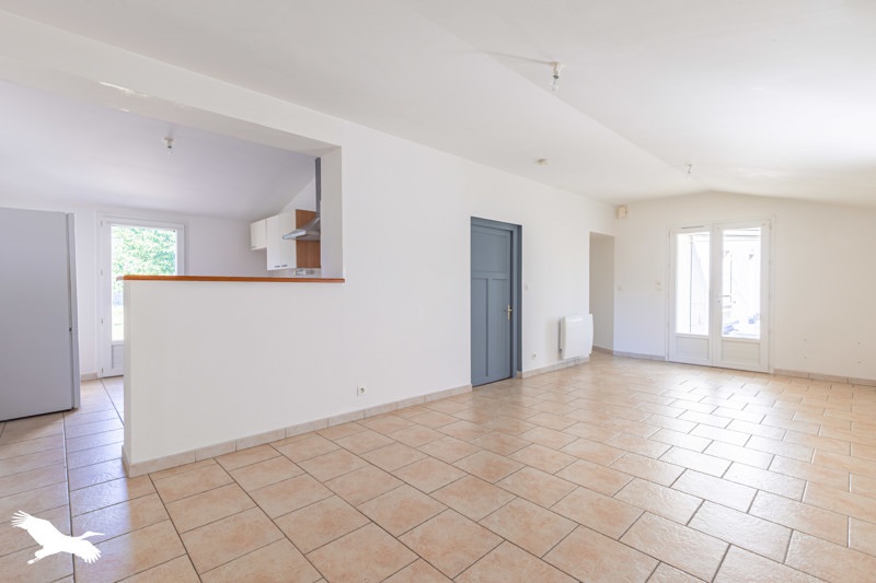 Vente Maison ST HIPPOLYTE - 5 pièces -93 m² - (17430)
