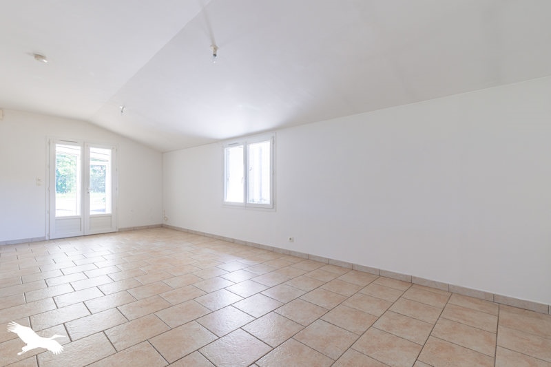 Vente Maison ST HIPPOLYTE - 5 pièces -93 m² - (17430)