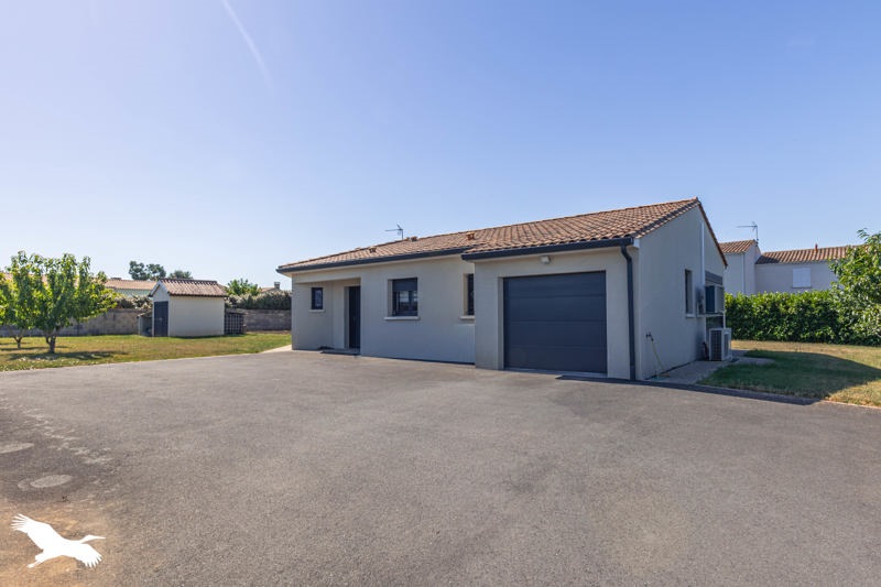 Vente Maison TONNAY CHARENTE - 5 pièces -104 m² - (17430)
