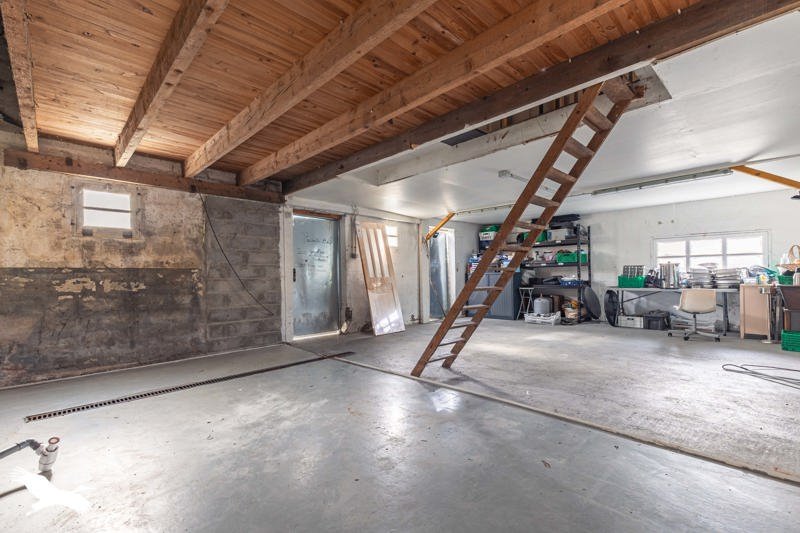 Vente Maison LUSSANT - 7 pièces -147 m² - (17430)
