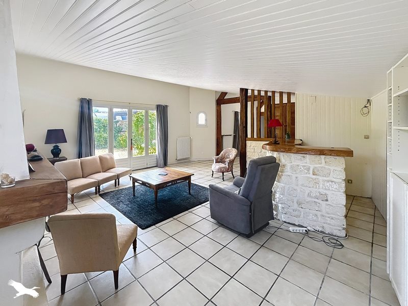 Vente Maison TONNAY CHARENTE - 7 pièces -140 m² - (17430)