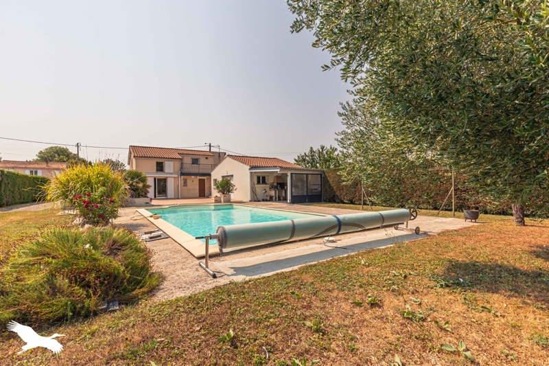 Maison 5 pièces 130 m² · à Tonnay-Charente · 130 m² · 262 400 €