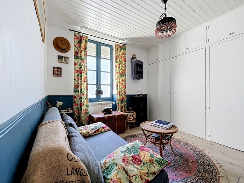 Vente Maison TONNAY CHARENTE - 5 pièces -117 m² - (17430)