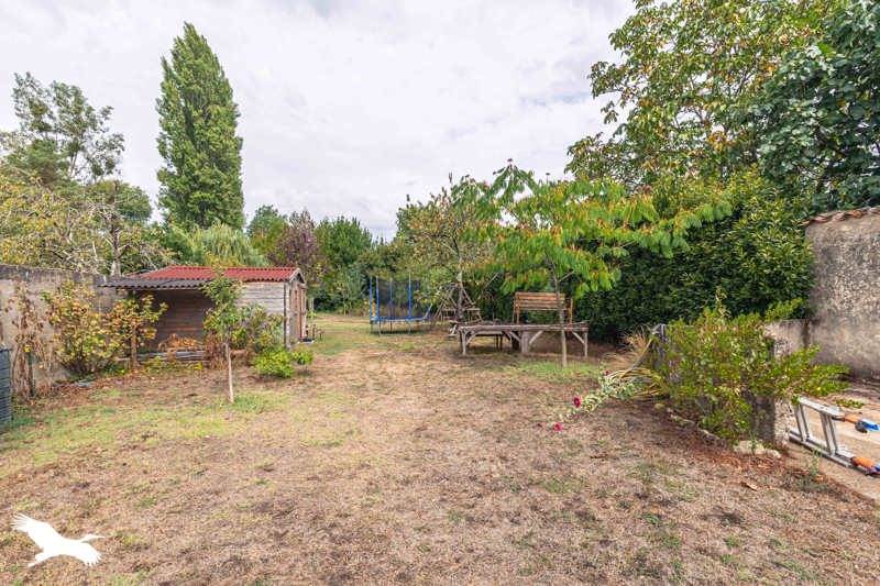 Vente Maison LUSSANT - 8 pièces -188 m² - (17430)
