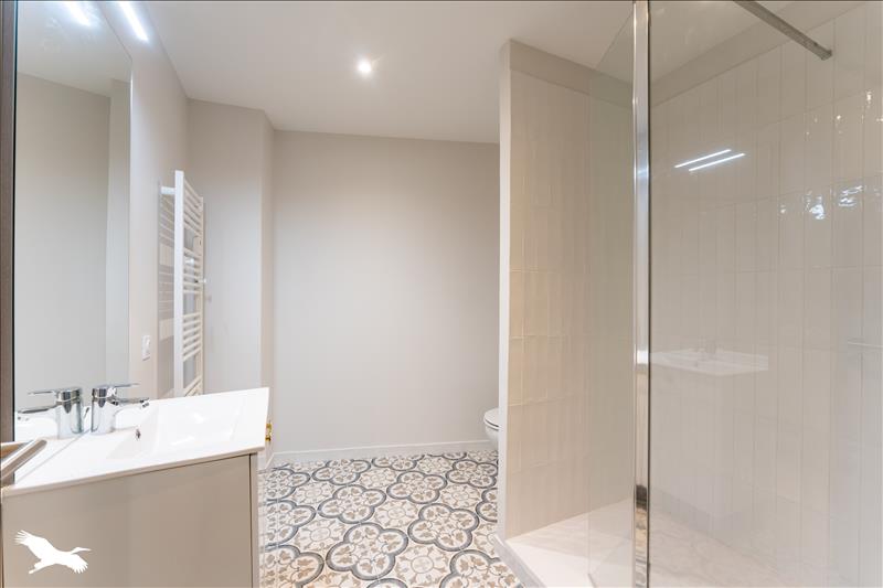 Vente Appartement BORDEAUX - 5 pièces -119 m² - (33000)