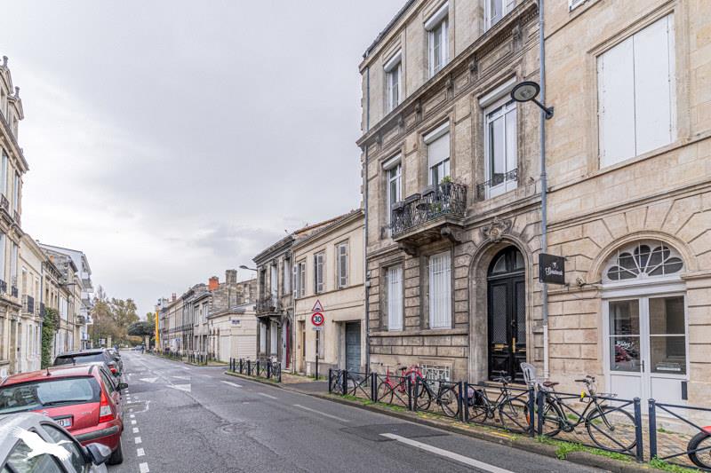Vente Appartement BORDEAUX - 4 pièces -148 m² - (33000)
