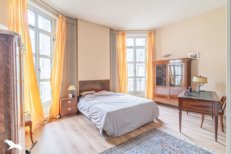 Vente Appartement BORDEAUX - 4 pièces -128 m² - (33000)