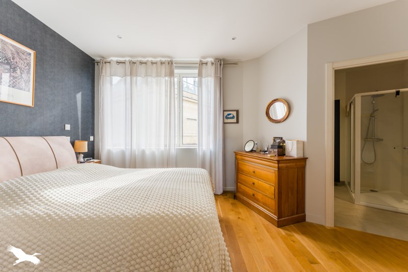 Vente Appartement BORDEAUX - 4 pièces -106 m² - (33000)