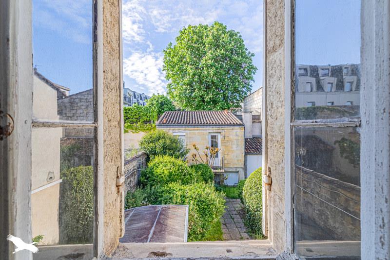 Vente Appartement BORDEAUX - 2 pièces -35 m² - (33000)
