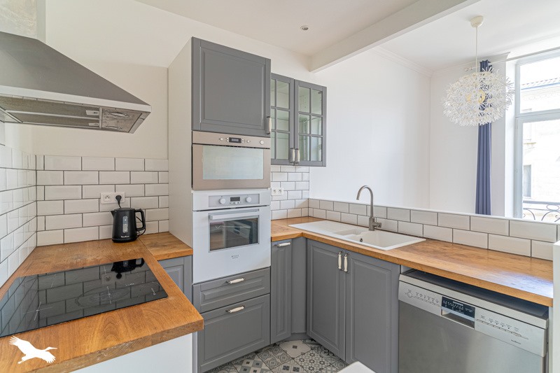 Vente Appartement BORDEAUX - 3 pièces -61 m² - (33000)