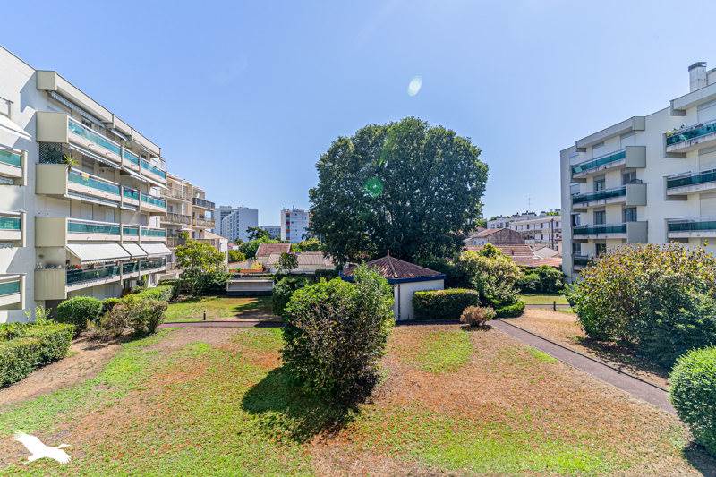 Vente Appartement BORDEAUX - 3 pièces -63 m² - (33000)