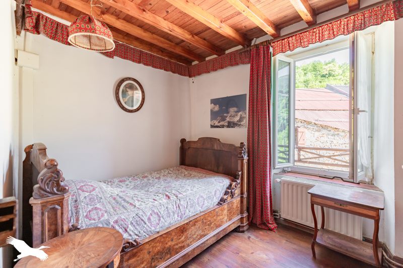 Vente Maison SAURAT - 10 pièces -219 m² - (09400)