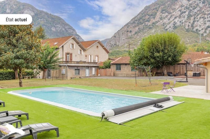 Vente Maison Tarascon-sur-Ariège - 6 pièces -212 m² - (09400)