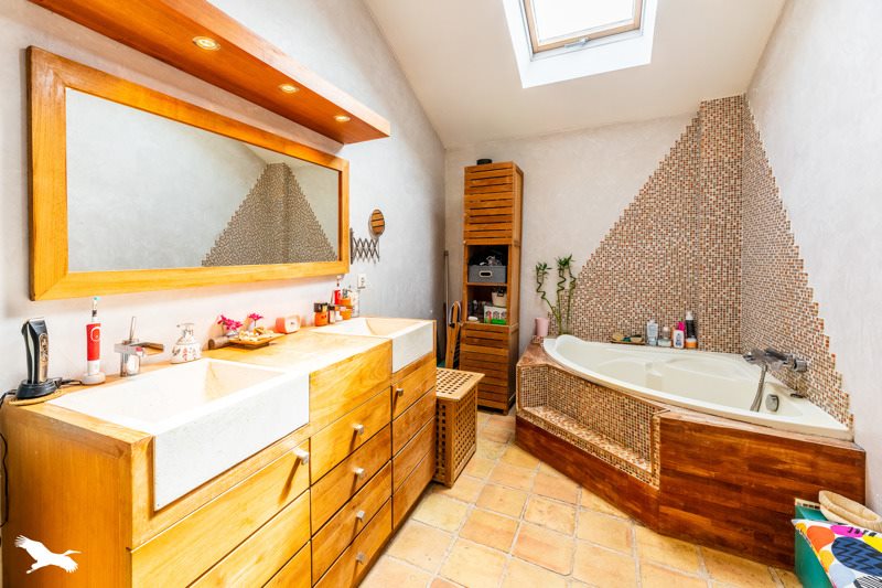Vente Maison LAYRAC SUR TARN - 6 pièces -152 m² - (31340)