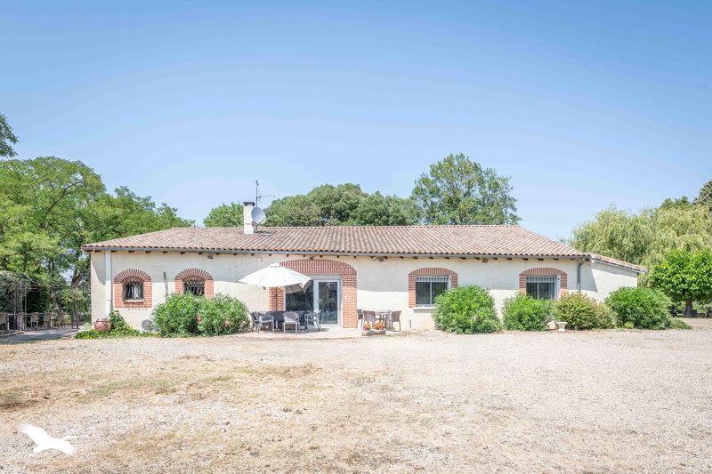 Vente Maison VILLEMATIER - 9 pièces -340 m² - (31340)