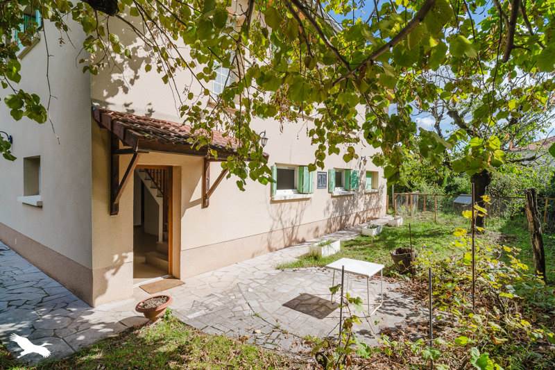 Vente Maison MEYZIEU - 6 pièces -147 m² - (69330)