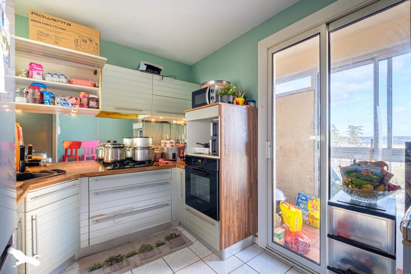 Vente Appartement Décines-Charpieu - 4 pièces -70 m² - (69150)