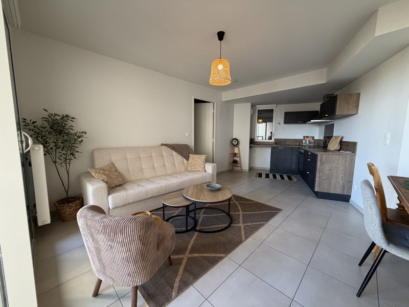 Vente Appartement CHASSIEU 69680 2 pièces - 48 m²