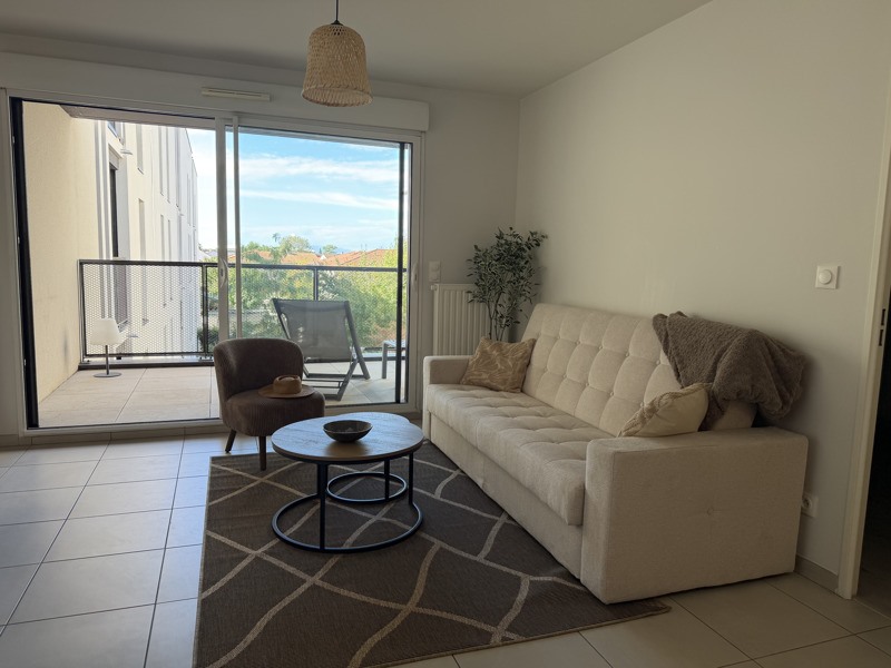 Vente Appartement CHASSIEU - 2 pièces -48 m² - (69680)
