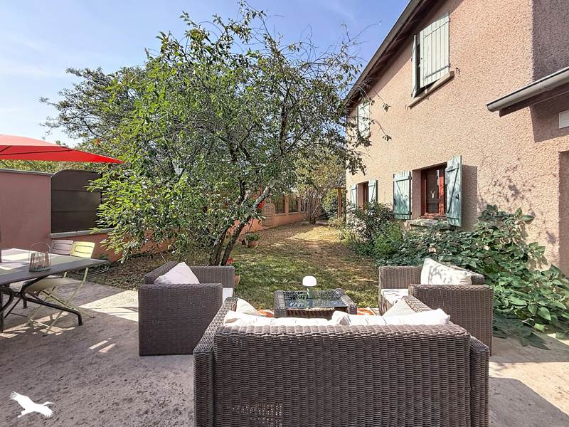 Vente Maison CHASSIEU - 5 pièces -131 m² - (69680)