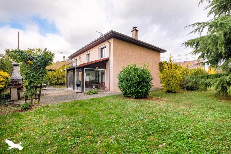 Maison 5 pièces 165 m² · à Chassieu · 165 m² · 457 600 €