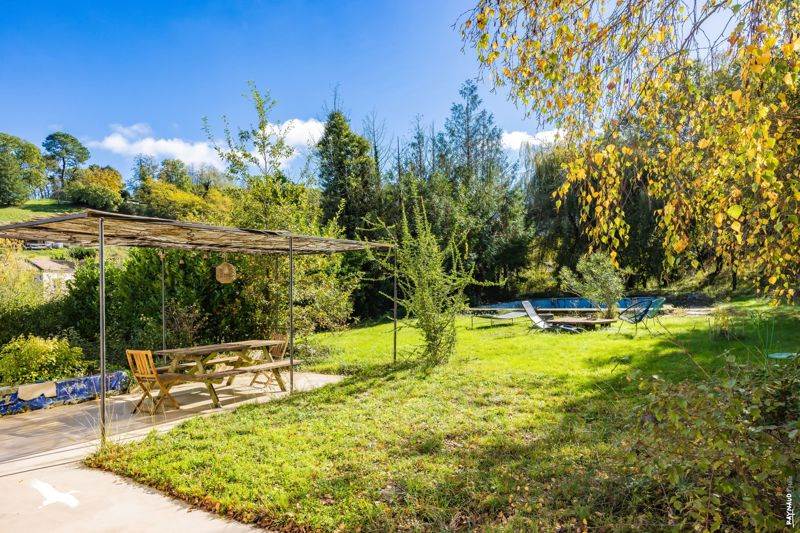 Vente Maison GRAULHET - 7 pièces -252 m² - (81300)
