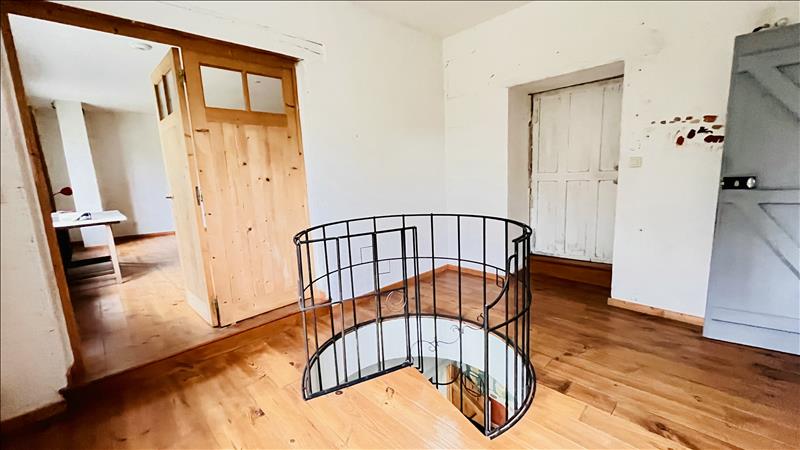Vente Maison ORBIGNY - 10 pièces -412 m² - (37460)