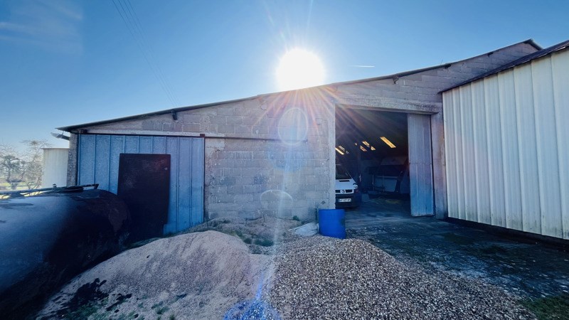 Vente Parking COUFFY - - 1 000 m² - (41110)