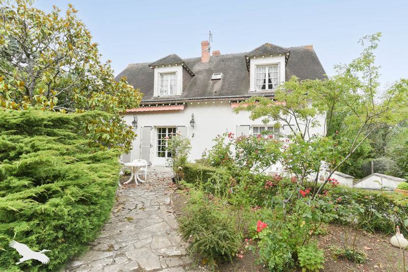 Vente Maison ST AIGNAN 41110 5 pièces - 170 m²