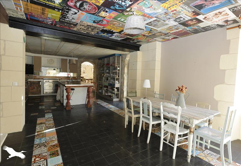 Vente Maison ST MARTIN DE SESCAS - 20 pièces -1 000 m² - (33490)
